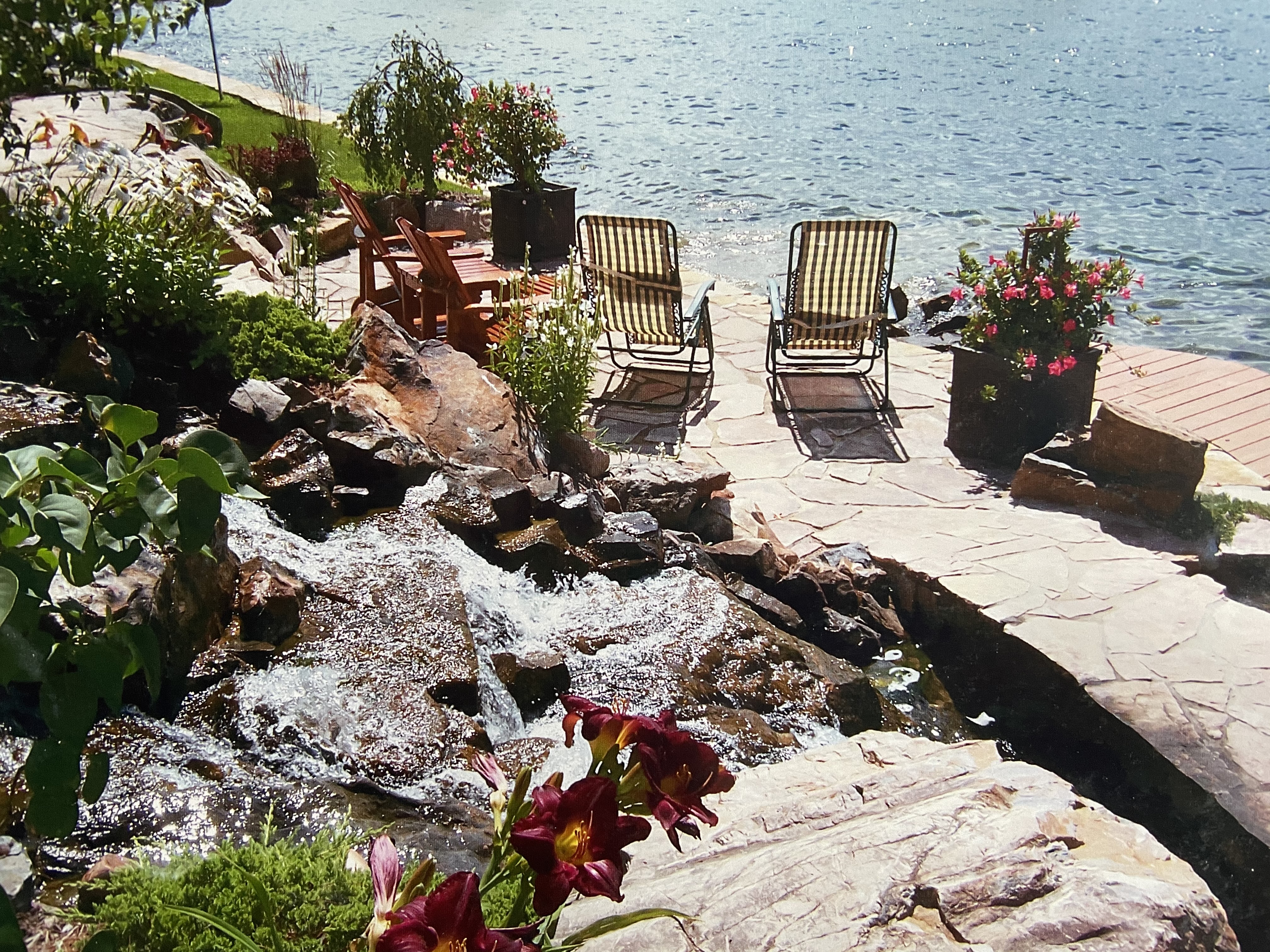 Natural Waterfall - Flagstone Sitting Area